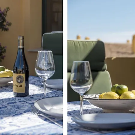 Daire La-beautiful 3 Bedroom Penthouse Close To Sea *