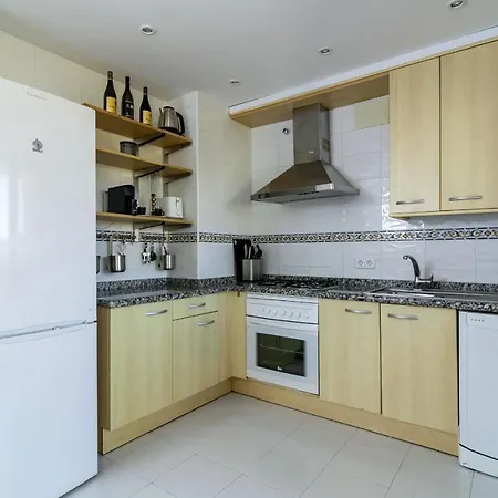 La-beautiful 3 Bedroom Penthouse Close To Sea Daire