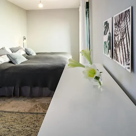 La-beautiful 3 Bedroom Penthouse Close To Sea Marbella