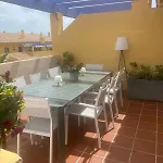 Apartman La- Beautiful 3 Bedroom Penthouse Close To Sea *